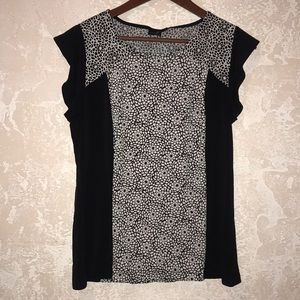 ⚡️⚡️ $5 😍⚡️⚡️Worthington Blouse